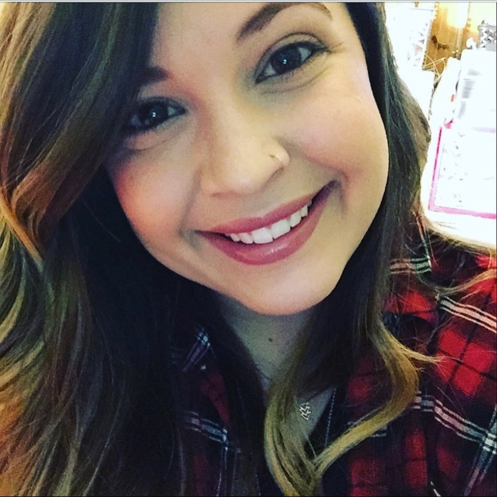 Meet your Posher, Kelly